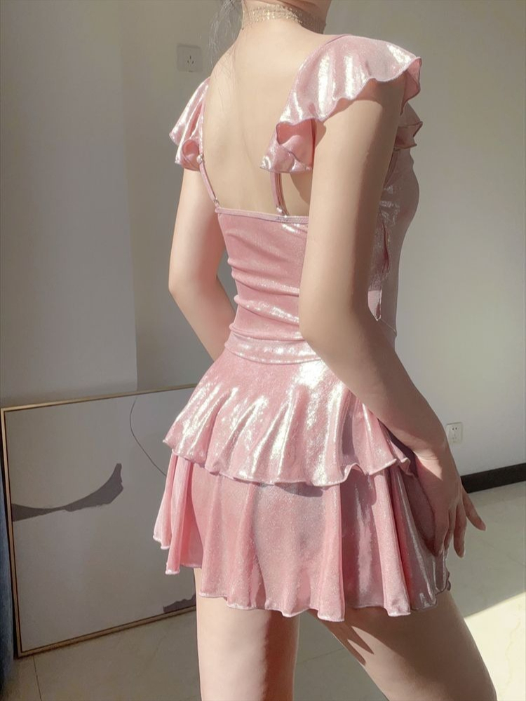 Flattering Shiny Pink Swimwear - Skirts recension och pris